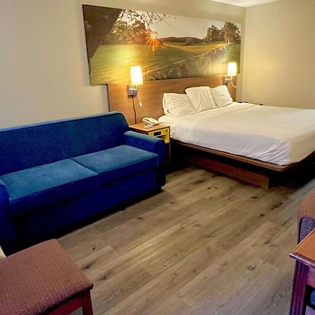 Days Inn By Wyndham Ashland Esterno foto